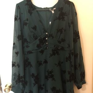 BRAND NEW: Green dress with Black velvet flowers